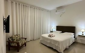 Apartamento no centro próximo a Jk